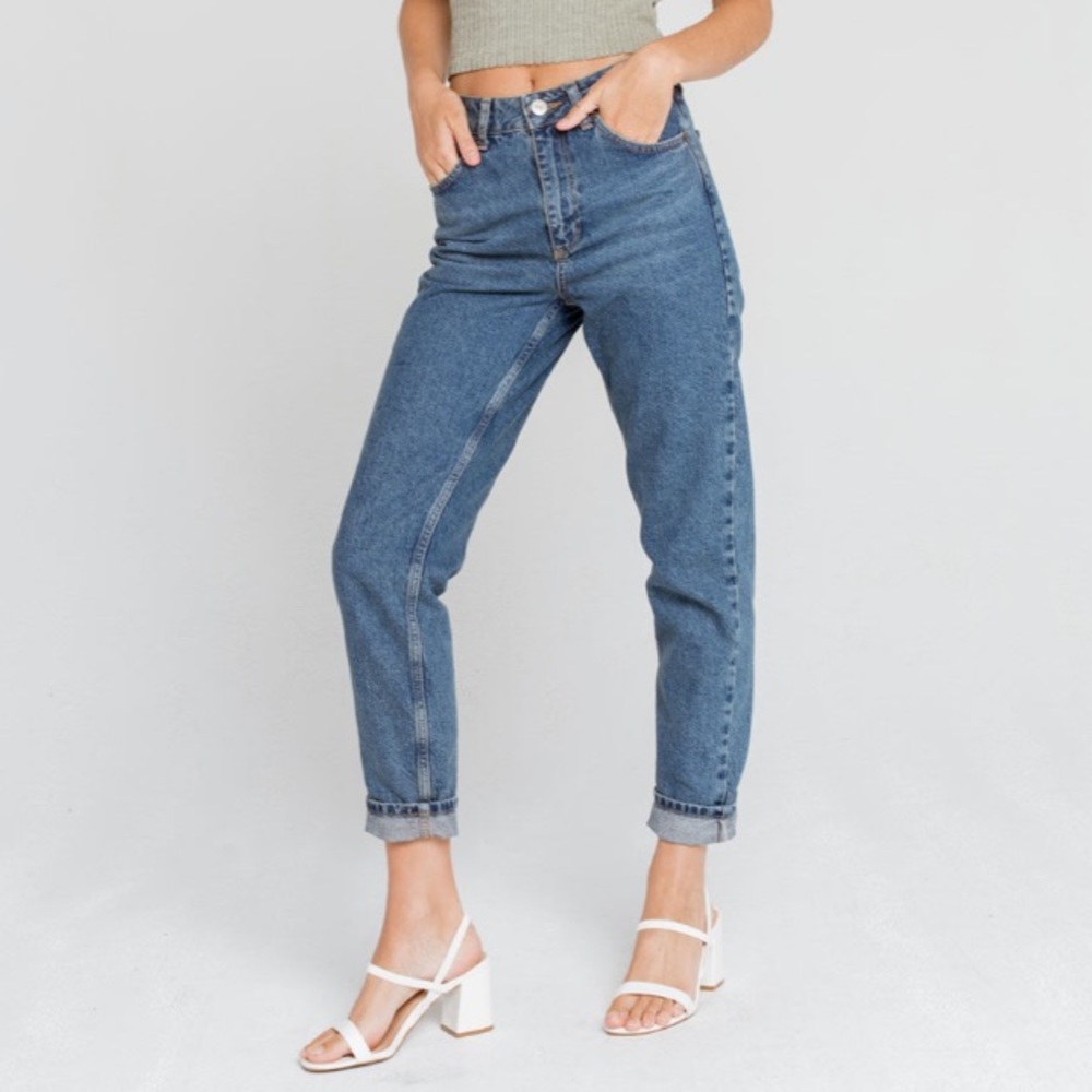 BDG high waist tapered mom Jean